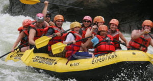 राफ्टिंग के नाम पर पर्यटकों की जान से खिलवाड़ 5 Hello Uttarakhand News »