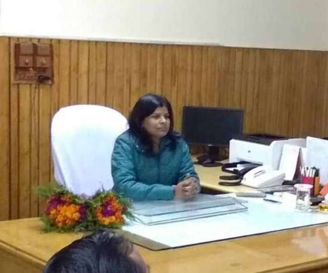 केदारनाथ में वीआईपी दर्शन को लेकर बना है विवाद – जिलाधिकारी के पास नहीं है बात करने का समय 3 Hello Uttarakhand News »