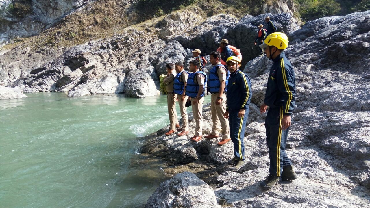 भाई-बहन को निगल गई अलकनंदा