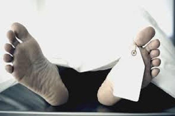 गोरखपुर फाटक के पास मिले अज्ञात शव की हुई शिनाख्त 1 गोरखपुर फाटक के पास मिले अज्ञात शव की हुई शिनाख्त 1 Hello Uttarakhand News »