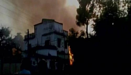 अवैध फैक्ट्री में लगी आग, 9 लोगों की मौत… 1 Hello Uttarakhand News »