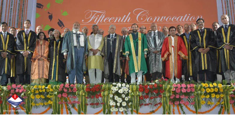 सीएम त्रिवेंद्र सिंह रावत ने दीक्षांत समारोह में भारतीय परिधान पहनने की दी सलाह 4 Hello Uttarakhand News »