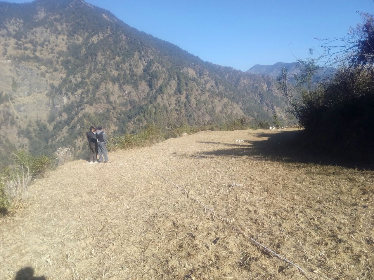 हेलीपैड निर्माण मामला, शासन की अनदेखी या फिर है मिलीभगत! 3 Hello Uttarakhand News »