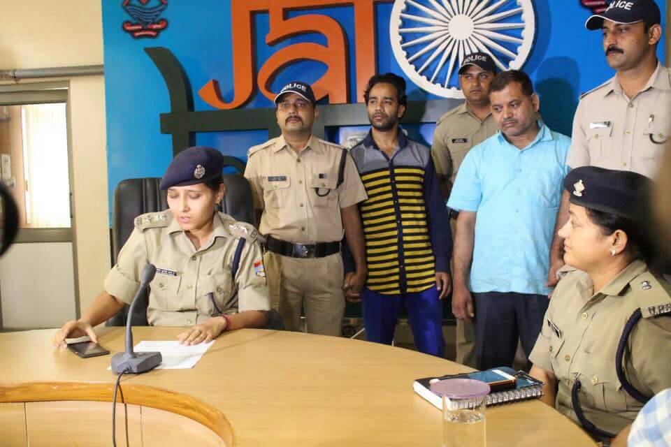 नशीली दवाओं के कारोबारी का हुआ भांडाफोड 2 Hello Uttarakhand News »