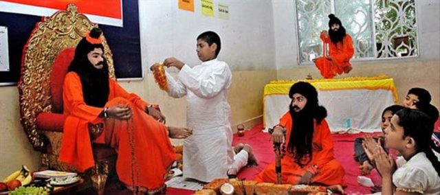 बाबाओं का भ्रमजाल!… अखाड़ा परिषद ने की दूसरी सूची तैयार! 3 Hello Uttarakhand News »