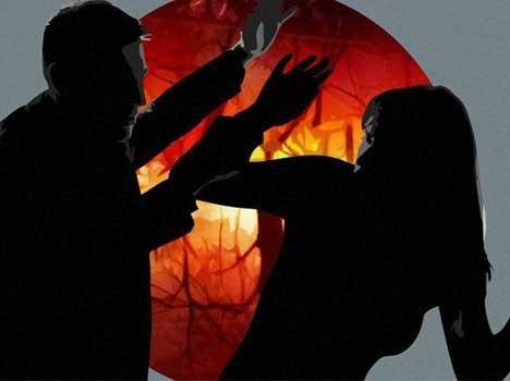 14 वर्षीय नाबालिक को बहला-फुसलाकर कमरे में ले जाकर किया गलत काम 1 14 वर्षीय नाबालिक को बहला-फुसलाकर कमरे में ले जाकर किया गलत काम 1 Hello Uttarakhand News »