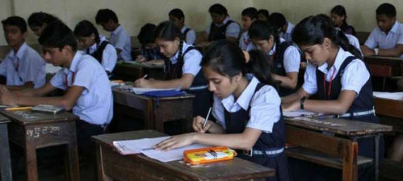 डबल इंजन की सरकार के बावजूद अधर में लटका 1 लाख से भी ज्यादा बच्चों का भविष्य 4 Hello Uttarakhand News »