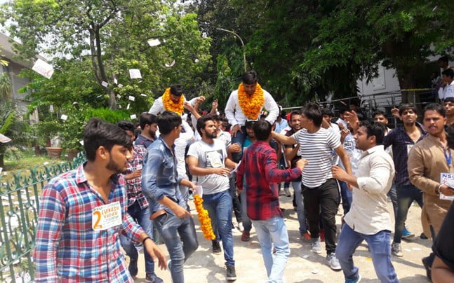 एबीवीपी को फिर लगा झटका… डीयू में एनयूएसआई का लहराया परचम.. 4 Hello Uttarakhand News »