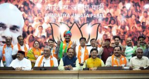 दुविधा में फसती राज्य सरकार…मुक़दमे को लेकर क्या करे-क्या न करे कि स्थिती.. 3 Hello Uttarakhand News »