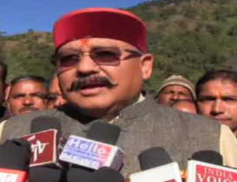 पर्यटन मंत्री ने महिधर प्रसाद मैठाणी स्मृति द्वार का किया उद्घाटन 6 Hello Uttarakhand News »