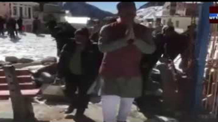 सीएम ने केदार मंदिर परिसर को 16 फीट बढ़ाने के दिए निर्देश 1 Hello Uttarakhand News »
