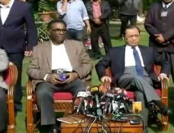 पहली बार मीडिया से बात करते हुए सर्वोच्च न्यायालय के जजों ने कहा कि लोकतंत्र आ सकता है खतरे में 4 Hello Uttarakhand News »