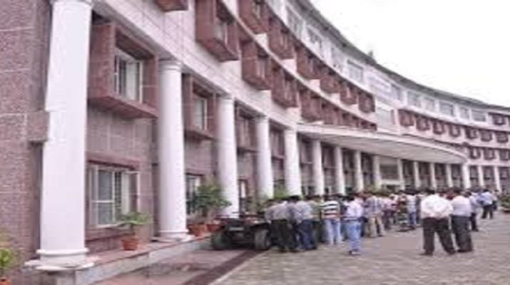 क्या राज्य में PCS अधिकारीयों के तबादलों में अनुभवों को नज़र अंदाज़ तो नहीं किया? 1 क्या राज्य में PCS अधिकारीयों के तबादलों में अनुभवों को नज़र अंदाज़ तो नहीं किया? 1 Hello Uttarakhand News »