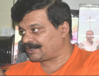 अपनी ही पार्टी को तीखे तेवर दिखाने वाले चैंपियन को पार्टी ने दिया नोटिस 2 Hello Uttarakhand News »