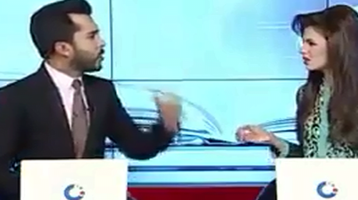 कैमरे के सामने भिड़ गए दो पाकिस्तानी न्यूज एंकर्स 1 Hello Uttarakhand News »