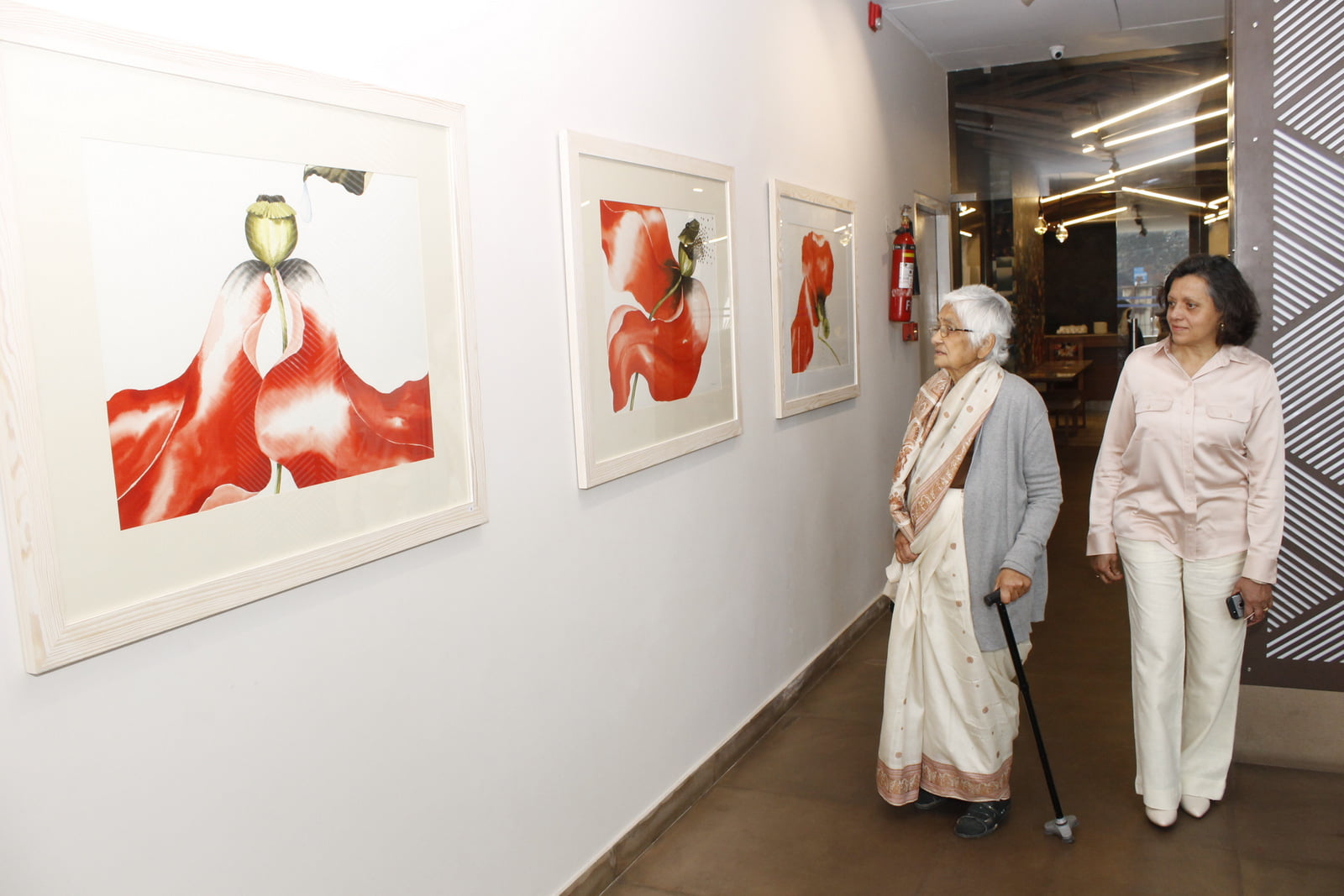 फूलों को समझने के लिए किसी भाषा की आवश्यकता नही-शबनम 2 फूलों को समझने के लिए किसी भाषा की आवश्यकता नही-शबनम 2 Hello Uttarakhand News »