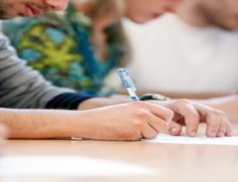 उत्तराखंड: समूह ‘ग’ सीधी भर्ती में राज्य आंदोलनकारियों का आरक्षण खत्म, ऐसे होगा अभ्यर्थियों का चयन 2 Hello Uttarakhand News »