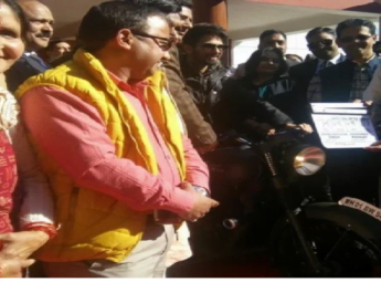 शाहिद कपूर पहुंचे उत्तराखंड, बोलेंगे गढ़वाली 4 Hello Uttarakhand News »