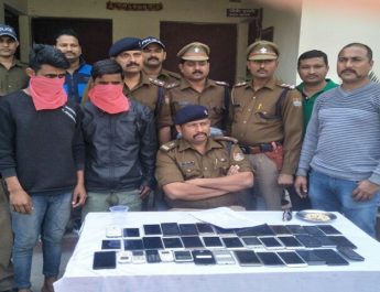 पुलिस ने शातिर मोबाइल चोरों को दबोचा 2 Hello Uttarakhand News »
