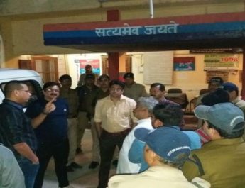 मेयर यशपाल राणा पर लगा भाजपा पार्षद से मारपीट का आरोप, मेयर गिरफ्तार 2 Hello Uttarakhand News »