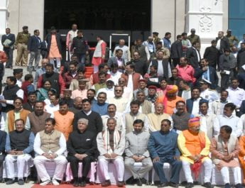 त्रिवेंद्र राज में जनता के साथ ये कैसा न्याय? 3 Hello Uttarakhand News »