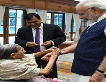 पीएम मोदी की बहन का निधन, दिल्ली आकर बांधी थी राखी 2 Hello Uttarakhand News »