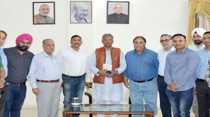 पर्यटन व सहायक गतिविधियों को बढ़ावा देना चाहती है सरकार: मुख्यमंत्री 1 पर्यटन व सहायक गतिविधियों को बढ़ावा देना चाहती है सरकार: मुख्यमंत्री 1 Hello Uttarakhand News »