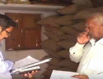 जिलाधिकारी ने सरकारी सस्ता गल्ला की दुकानों में की छापेमारी, पाई अनियमितताएं 3 Hello Uttarakhand News »