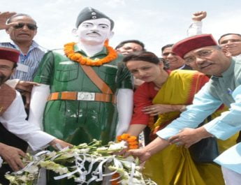 शहीद केसरी चन्द मेले में सीएम ने की शिरकत, कहा: केसरी और दुर्गामल के नाम पर शीघ्र योजनाएं करेंगे शुरू 4 Hello Uttarakhand News »