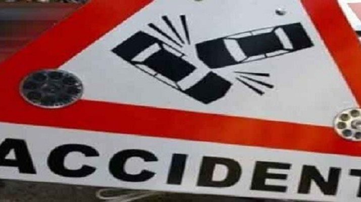 आपस में भिड़ी दो कारें, 12 लोग घायल, 3 की हालत नाजुक 1 आपस में भिड़ी दो कारें, 12 लोग घायल, 3 की हालत नाजुक 1 Hello Uttarakhand News »