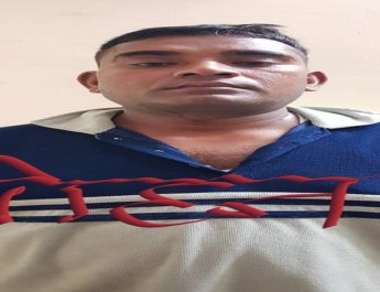 रिटायर्ड फौजी जान से मारने की नीयत से फायर करने के आरोप में बंदूक सहित गिरफ्तार 4 Hello Uttarakhand News »