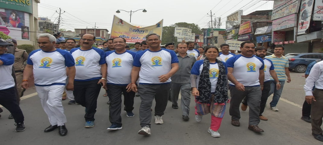 योग के प्रति जन-जागरूकता के लिए ‘‘वॉक फॉर योग’’ का आयोजन 2 Hello Uttarakhand News »