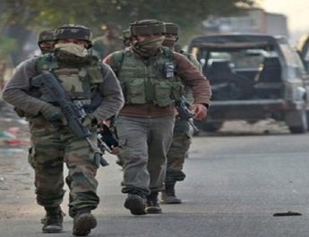 पाकिस्तान की तरफ से एक बार फिर सीजफायर का उल्लंघन, बीएसएफ के 4 जवान शहीद 2 Hello Uttarakhand News »