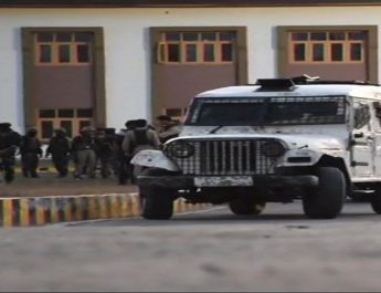 जम्मू कश्मीर में दो जगहों पर आतंकी हमला, 2 जवान शहीद 4 Hello Uttarakhand News »