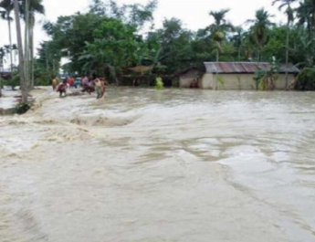 उत्तर पूर्वी राज्यों में विनाशकारी बाढ़ का कहर, लाखों लोग प्रभावित 2 Hello Uttarakhand News »