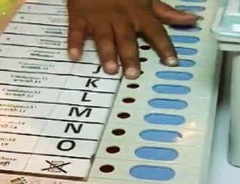 महाविद्यालयों में ईवीएम के जरिए वोटिंग करने वाला उत्तराखंड होगा पहला राज्य 6 Hello Uttarakhand News »