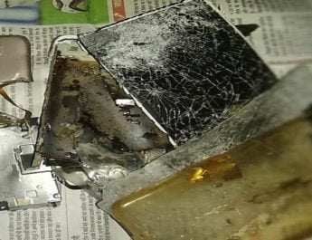 पिथौरागढ़ में फटा महिला का विवो कंपनी का मोबाइल, बाल-बाल बची महिला 4 Hello Uttarakhand News »