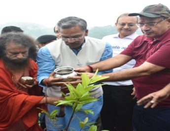 रिस्पना नदी के पुनर्जीवीकरण अभियान का हुआ शुभारम्भ, केरवां गांव से की गई शुरूवात... 2 Hello Uttarakhand News »