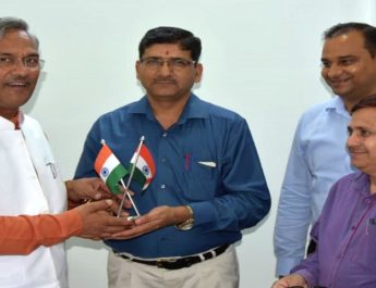 देहरादून में सीबीएसई के ट्रेनिंग सेंटर हेतु भूमि आवंटन के लिए सीएम ने जताई सहमति 3 Hello Uttarakhand News »