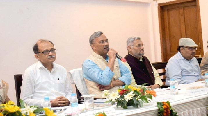 सीएम की अध्यक्षता में न्यायालयों में आबद्ध विधि अधिकारियों के साथ समीक्षा बैठक 1 Hello Uttarakhand News »