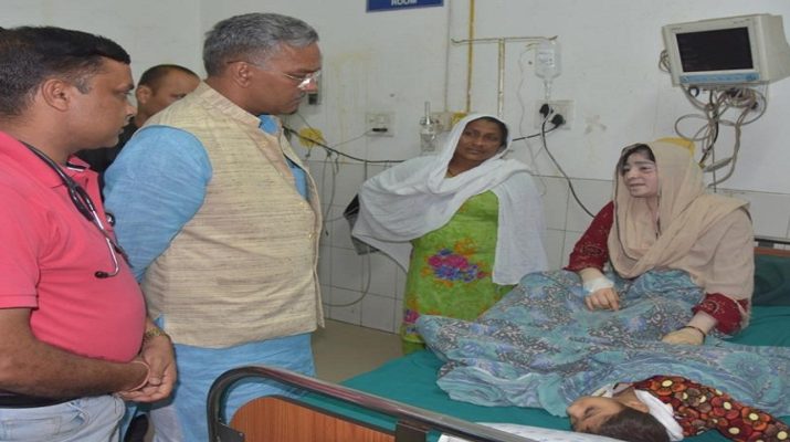 सीएम ने आपदा प्रबन्धन केन्द्र और दून चिकित्सालय का किया औचक निरीक्षण, जारी किए दिशा निर्देश... 1 Hello Uttarakhand News »