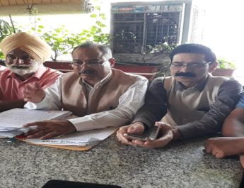 जीएमवीएन के पूर्व उपाध्यक्ष ने सीएम पर लगाये गम्भीर आरोप... 2 Hello Uttarakhand News »