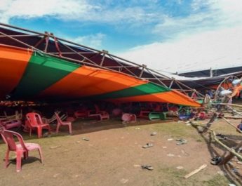 मोदी की रैली में पंडाल गिरने से 90 लोग जख्मी, केंद्र ने पश्चिम बंगाल सरकार से मांगी रिपोर्ट 3 Hello Uttarakhand News »