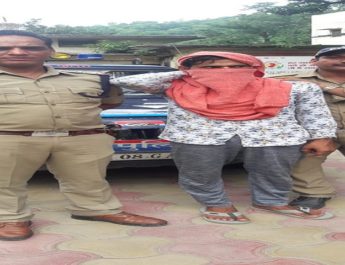 कई दिनों से गायब दलित नाबालिक को पुलिस ने किया बरामद, आरोपी गिरफ्तार 2 Hello Uttarakhand News »