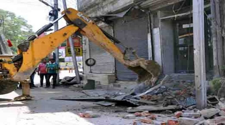 दून में अब तक 3321 अतिक्रमण ध्वस्त, 6374 चिन्हित व 108 भवनों के सीलिंग 1 Hello Uttarakhand News »