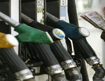 एक्सक्लूसिव: गजब! तेल कंपनियों को पेट्रोल-डीजल के रेट कम करने वाला सर्कुलर नहीं पहुंचा पाए सरकार के अधिकारी 4 Hello Uttarakhand News »