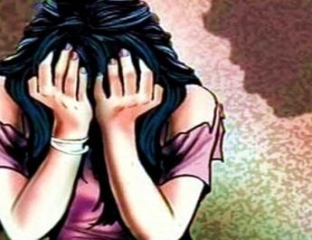 #MeToo की आंच पहुंची उत्तराखंड, महिला ने भाजपा के वरिष्ठ नेता पर लगाया यौन उत्पीड़न का आरोप 3 Hello Uttarakhand News »