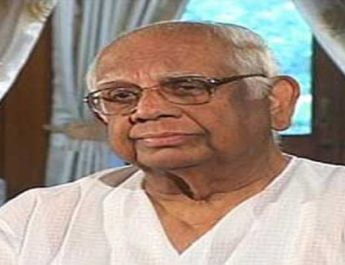 पूर्व लोकसभा स्पीकर सोमनाथ चटर्जी की हालत नाजुक, डॉक्टरों ने वेंटिलेटर पर रखा 3 Hello Uttarakhand News »