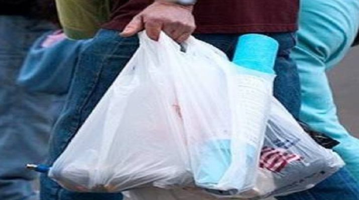 प्रदेश में आज से पॉलीथीन के प्रयोग पर लगी रोक, इस्तेमाल करने पर लगेगा भारी जुर्माना 1 Hello Uttarakhand News »