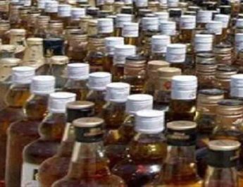 बढ़ रही शराब दुकानों पर ओवररेटिंग की शिकायतें, पत्रकार ने की थाने में शिकायत 2 Hello Uttarakhand News »